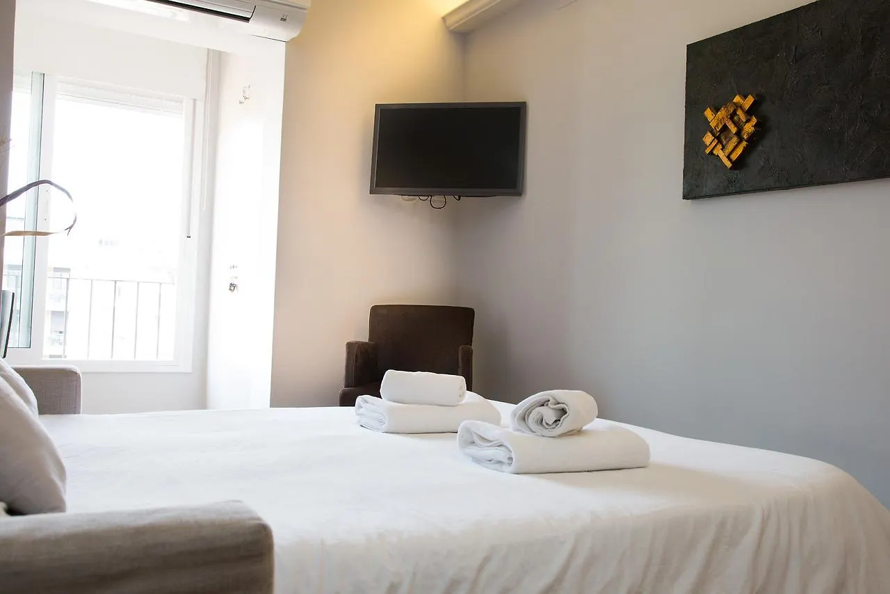 Opening Doors Aribau Apartment Barcelona 0*,