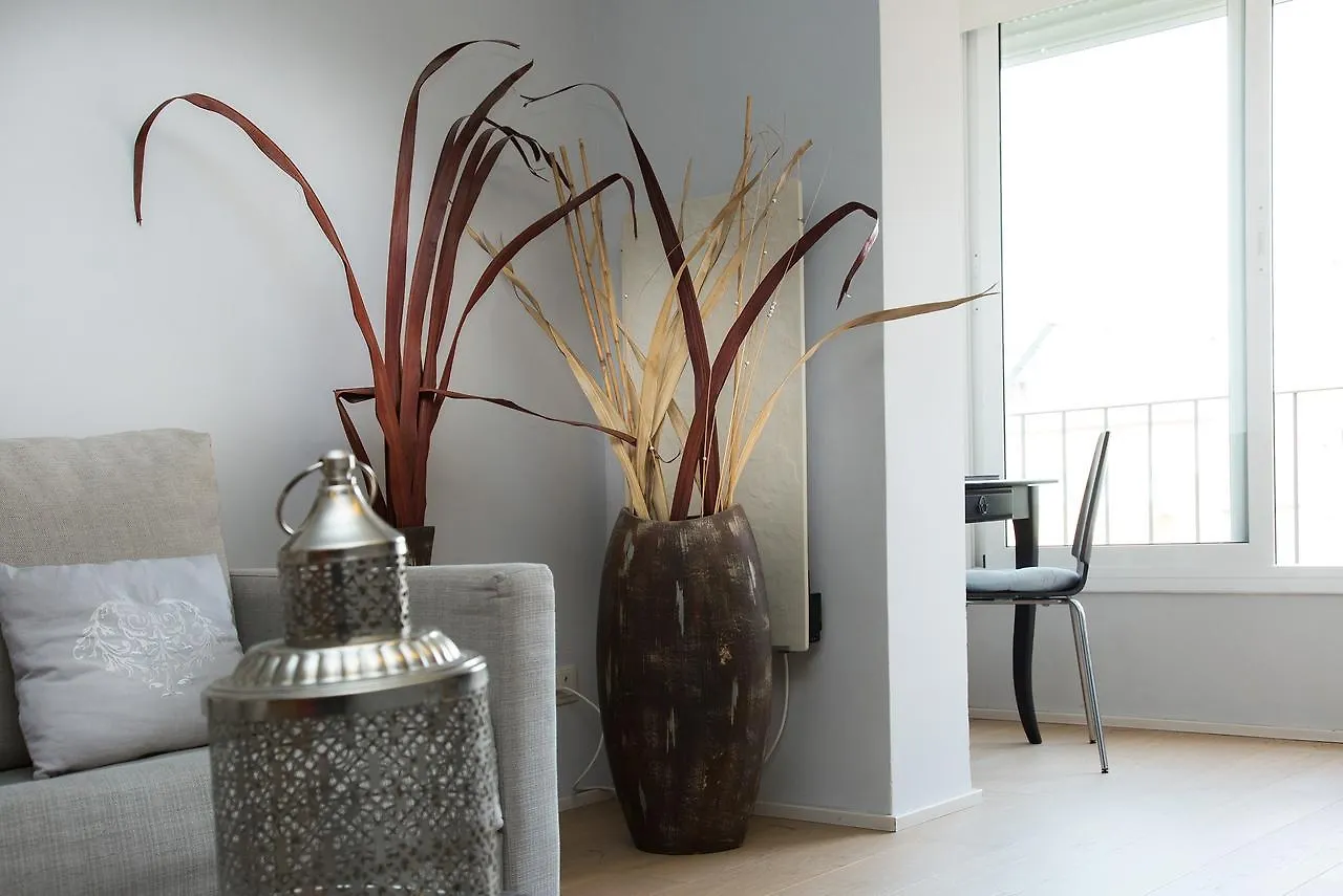 Opening Doors Aribau Apartment Barcelona