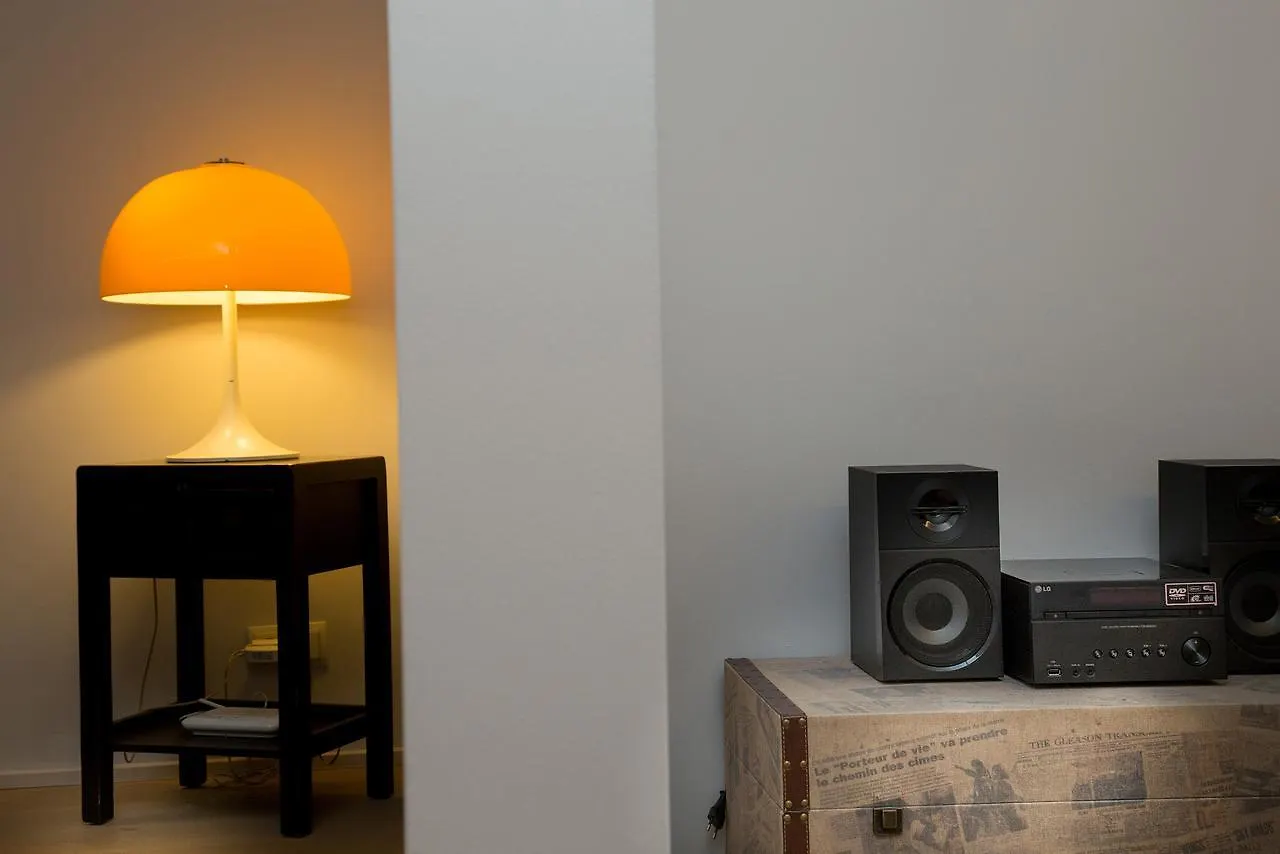 Opening Doors Aribau Apartment Barcelona Spain